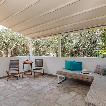 Guest house Limnonari Garden Skopelos Town