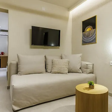 Guest house Limnonari Garden